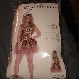 LegAvenue Halloween Costume Leopard Cave Girl 1/2X